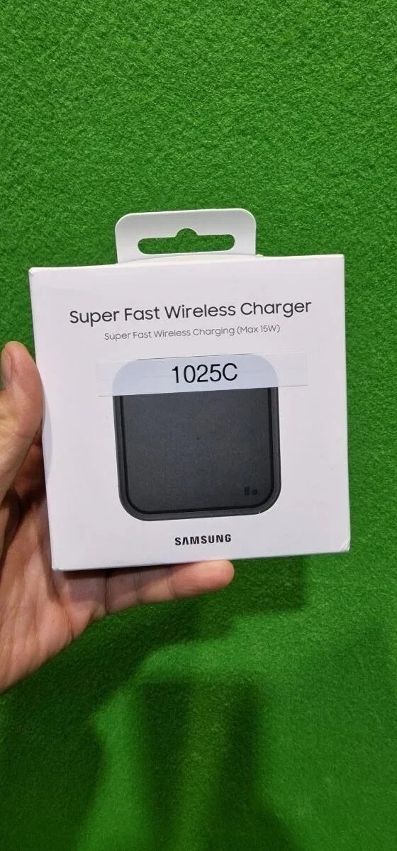 Foto 10 de Almohadilla de inducción plana SAMSUNG de carga rápida de 15 W