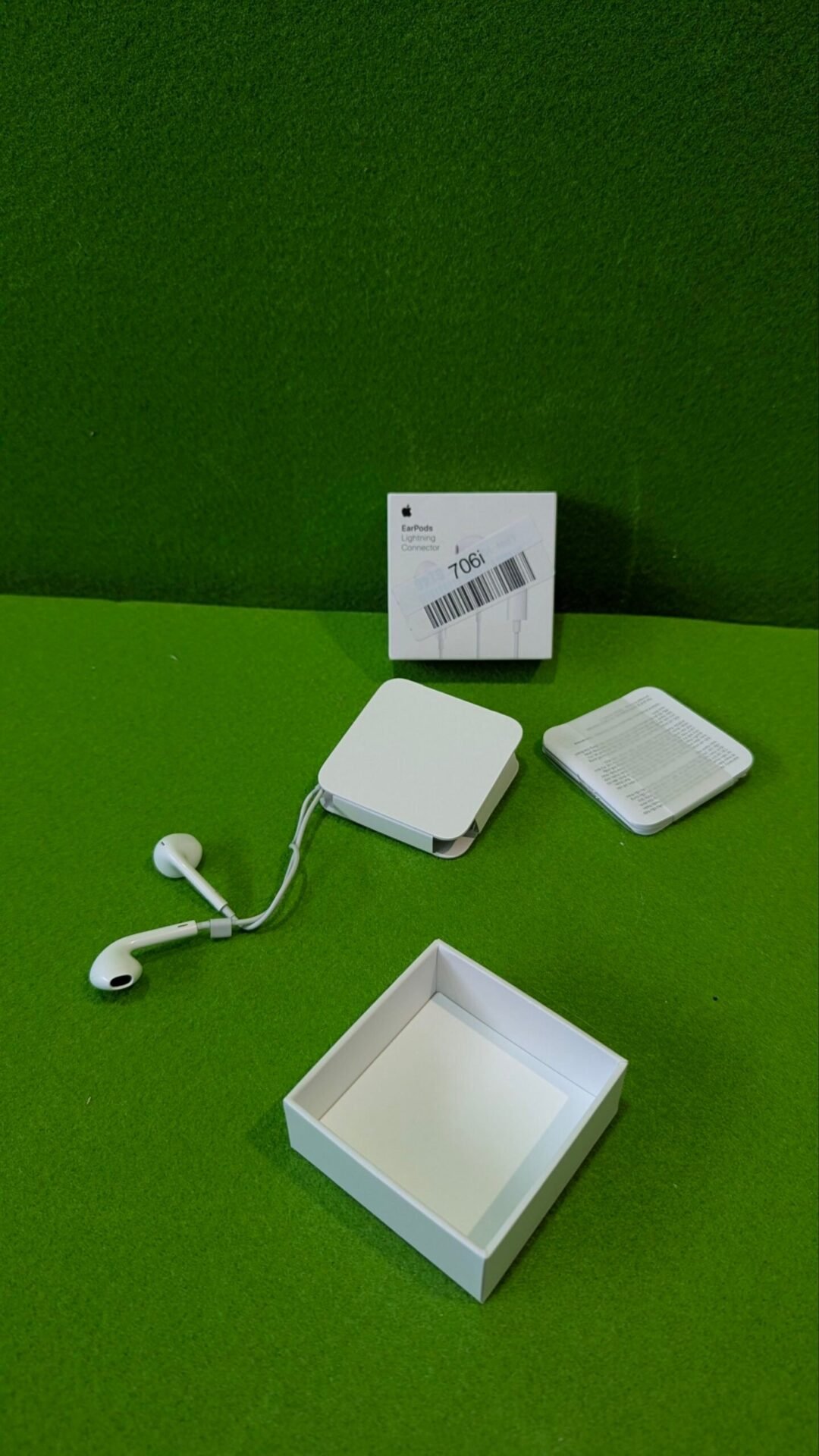 Foto 2 de Apple EarPods con Conector Lightning 