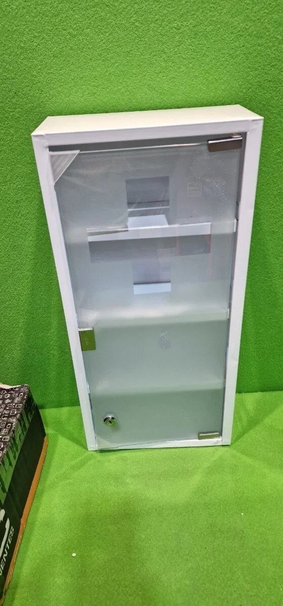Armario para medicamentos 4 bandejas en Lalín, Pontevedra