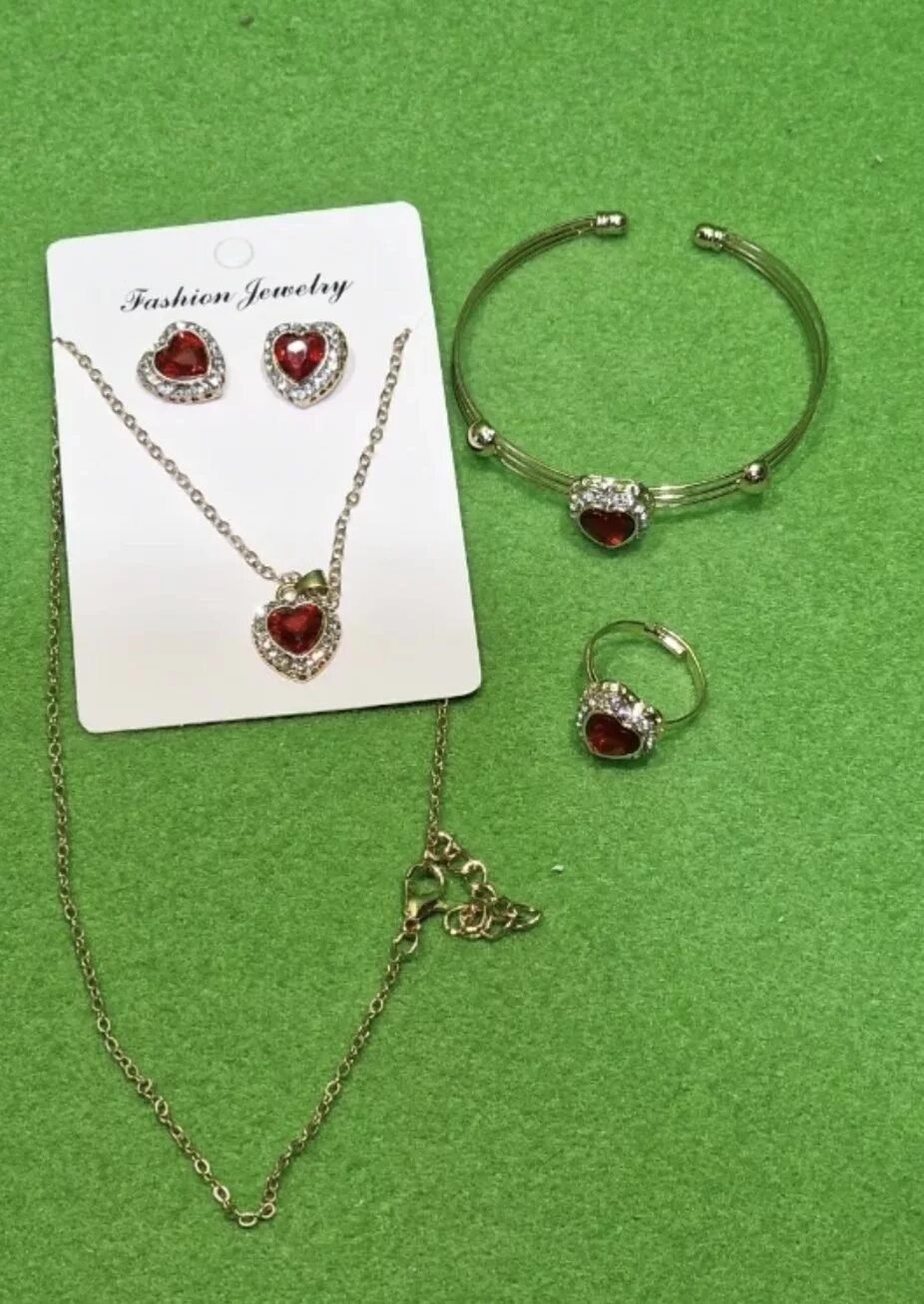 Foto 2 de Bisutería Jewelry: Collar, Pendientes, Pulsera y Anillo – Nuevo – Ref. 4F.