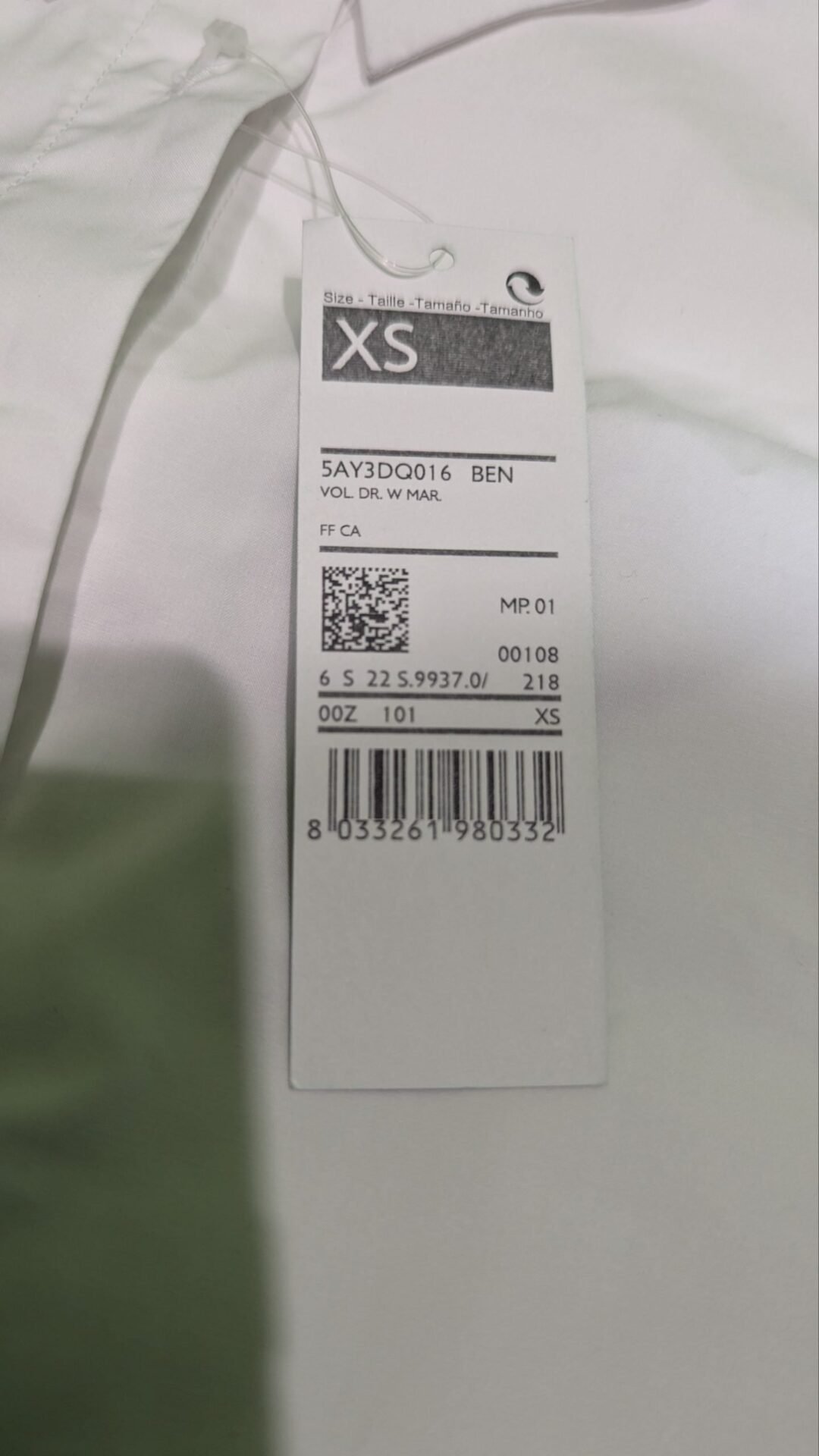 Foto 4 de Camisa Benetton blanca de mujer