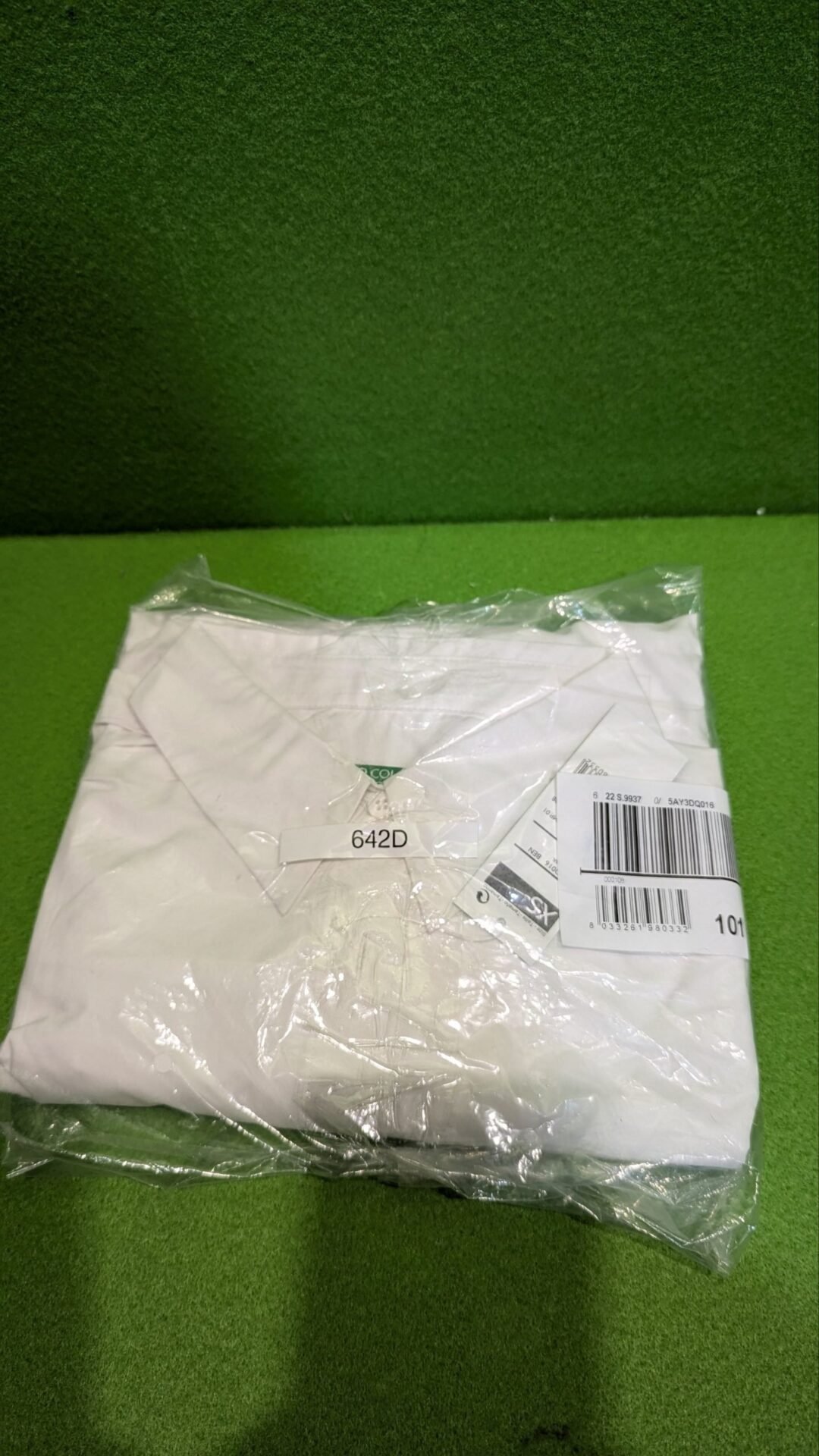 Foto 6 de Camisa Benetton blanca de mujer