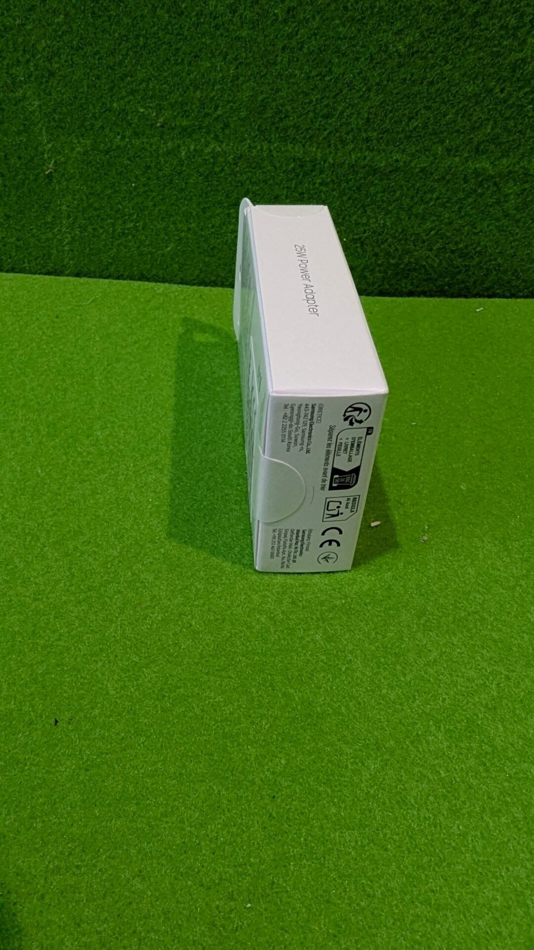 Foto 5 de Cargador SAMSUNG USB-C 25W GAN Negro SIN Cable