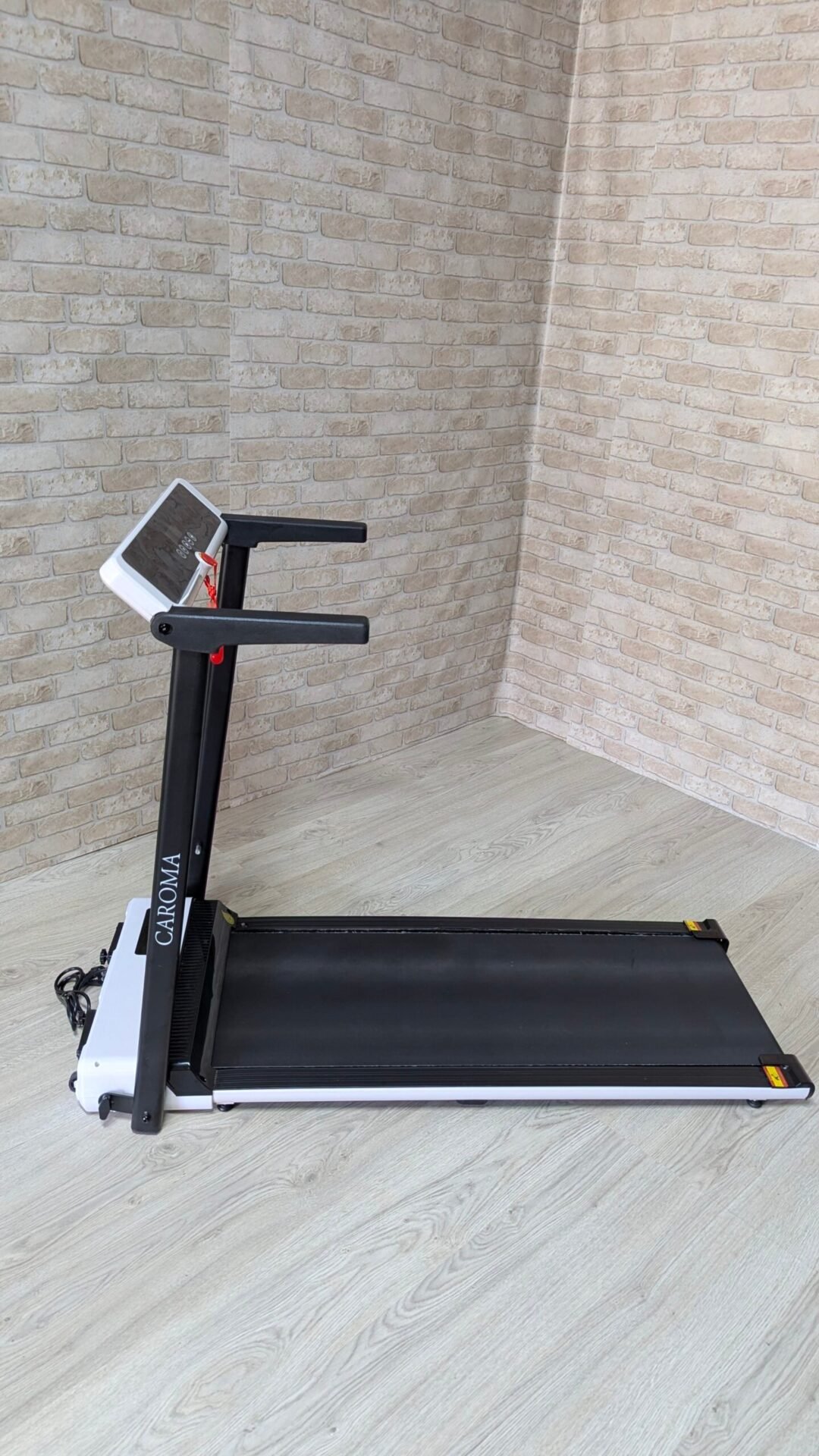 Foto 2 de CAROMA Cinta de Correr y Andar Plegable Eléctrica peso max 100kg