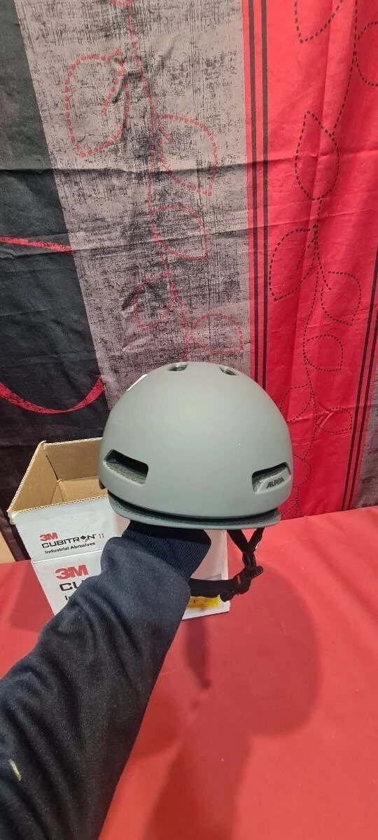 Foto 6 de Casco ALPINA Brooklyn Café/Gris Mate Tamaño: 52-57 cm
