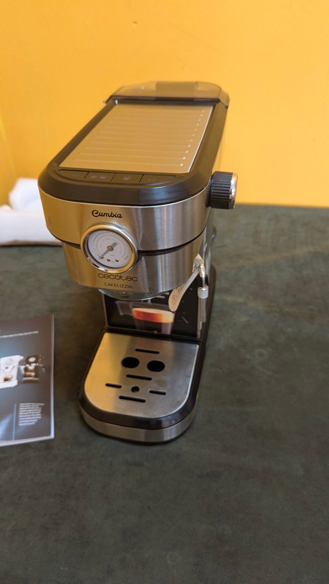 Foto 5 de Cecotec Cafetera para Espressos y Cappuccino Cafelizzia 790 Steel Pro con tara