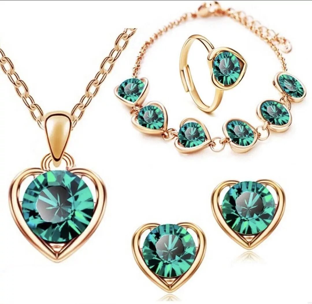 Conjunto de Bisutería Jewelry compuesto por: Collar, Pendientes, Pulsera y Anill en Lalín, Pontevedra