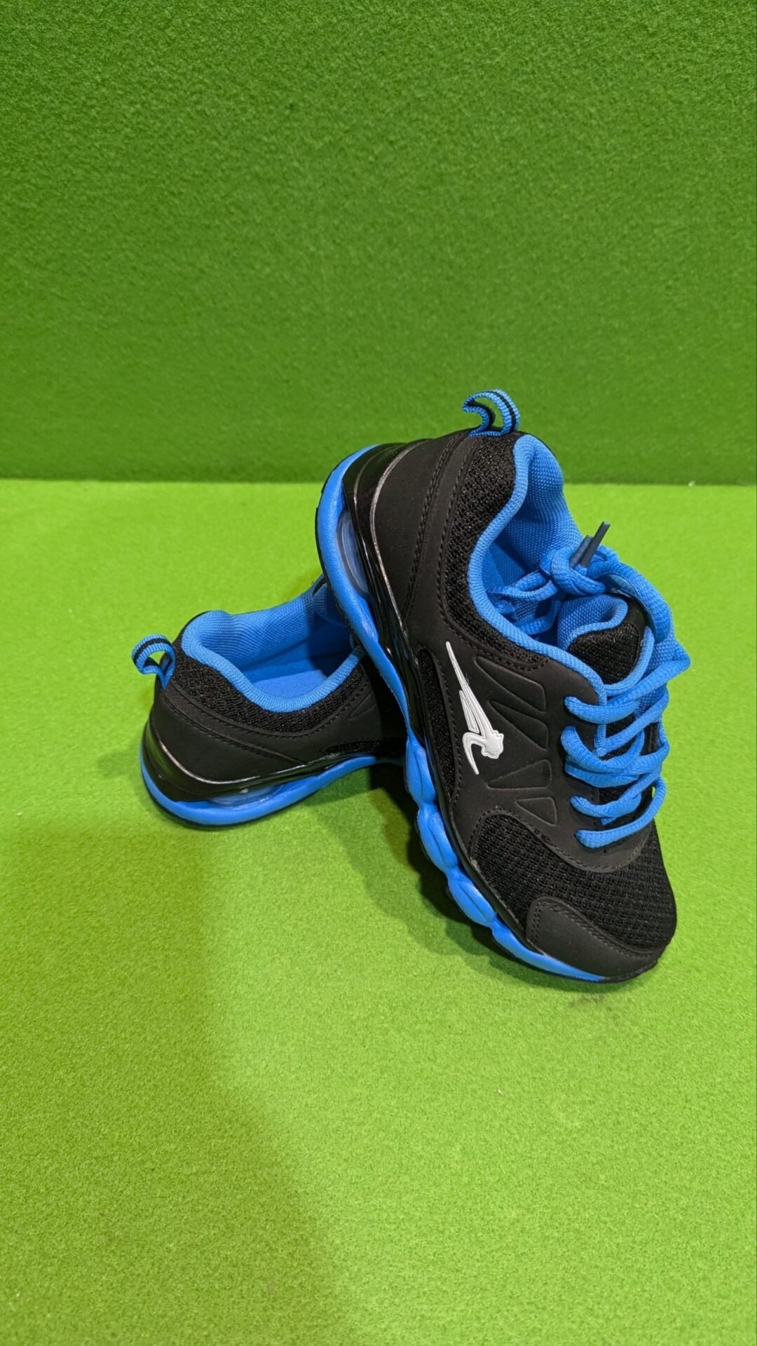 Deportivas Airnees niño en Lalín, Pontevedra