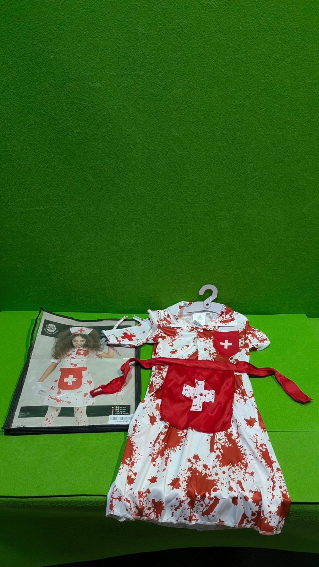 Foto 2 de Disfraz de Enfermera Zombi Niña 5-6 años
