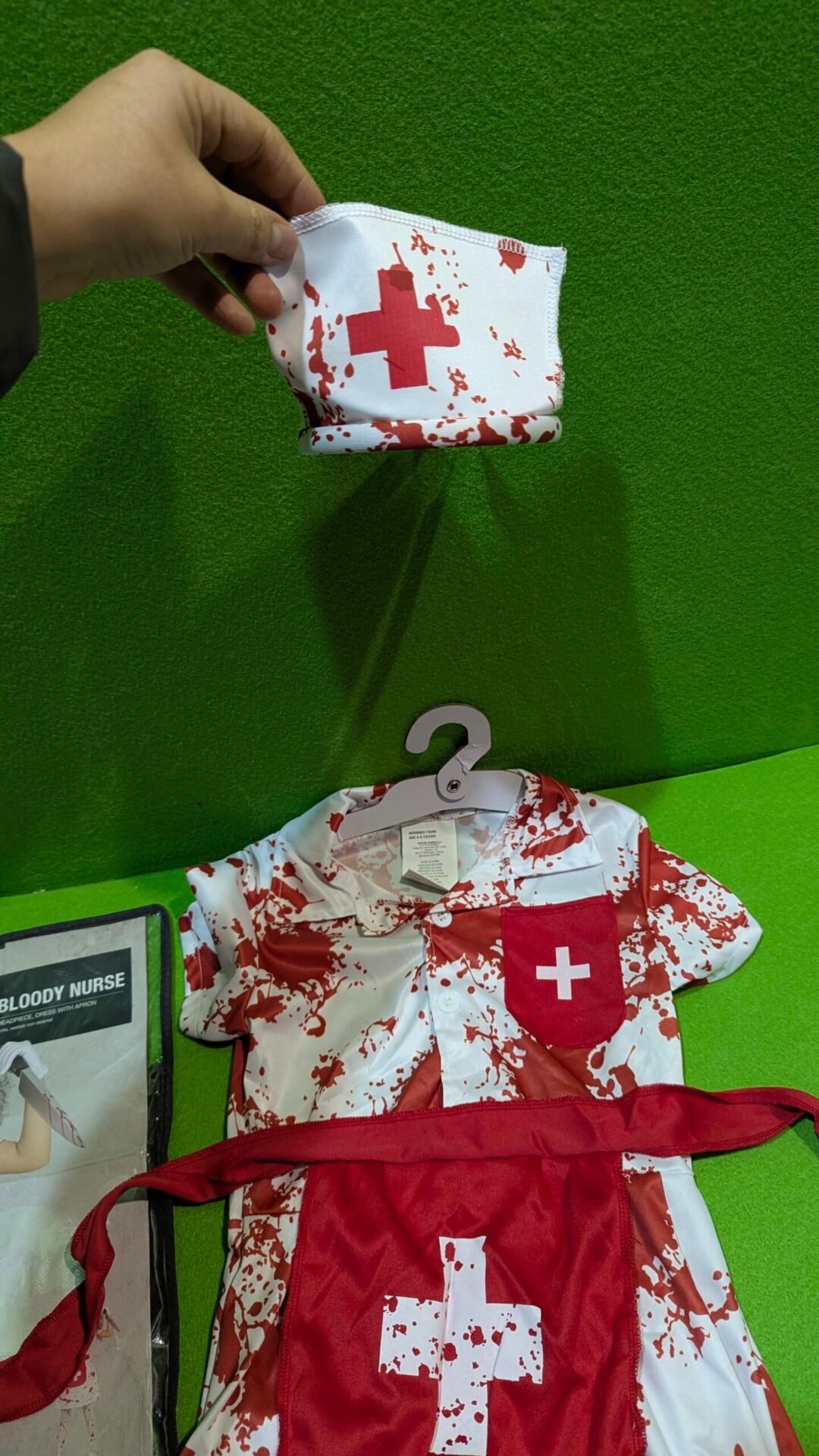 Foto 3 de Disfraz de Enfermera Zombi Niña 5-6 años