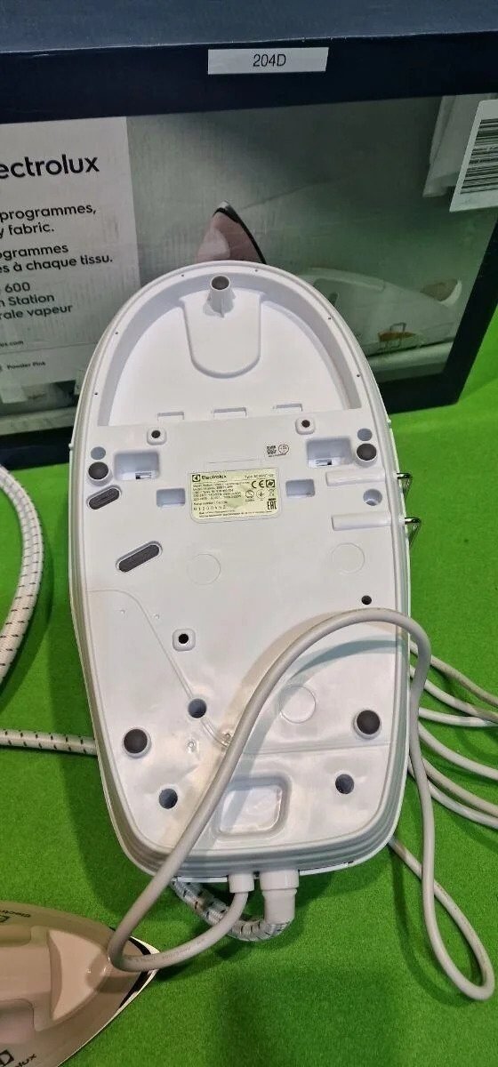 Foto 9 de Electrolux plancha E6ST1-4PP Calentador Potencia de 2400 W