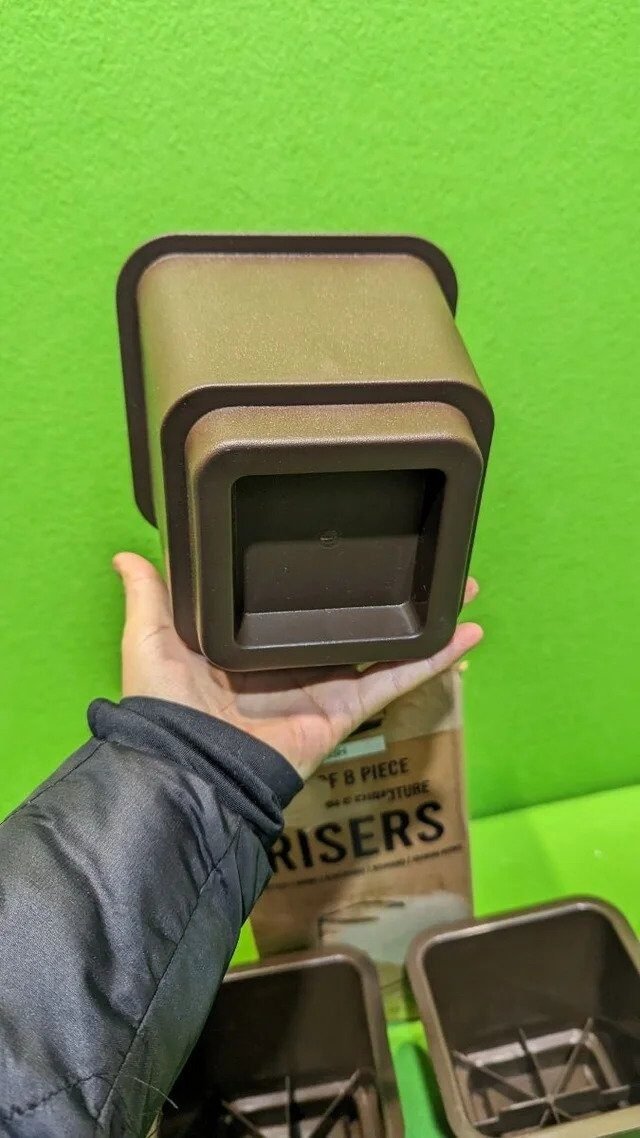 Foto 4 de Elevadores Ajustables para Muebles de Cama (Juego de 6)