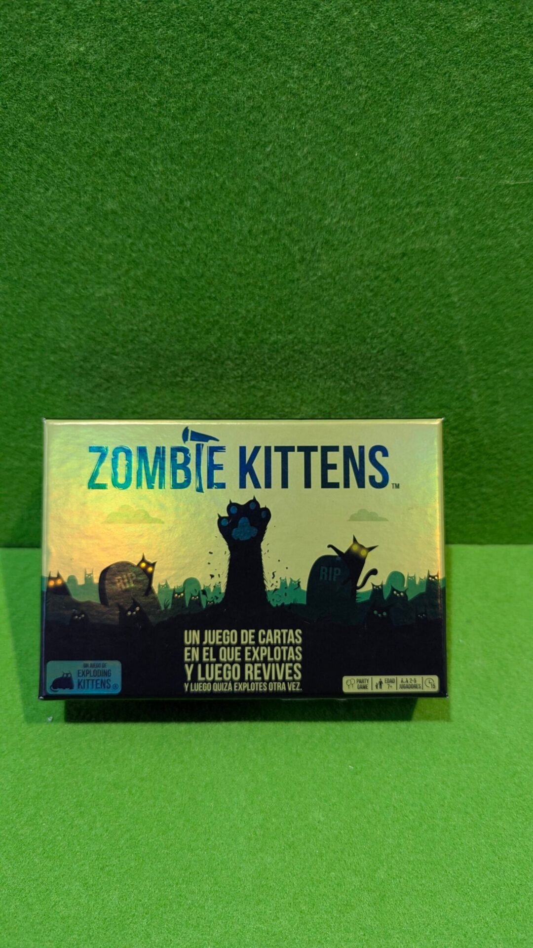 Foto 5 de Exploding Kittens | Zombie Kittens | Juego de Cartas para los Amantes de los Gat