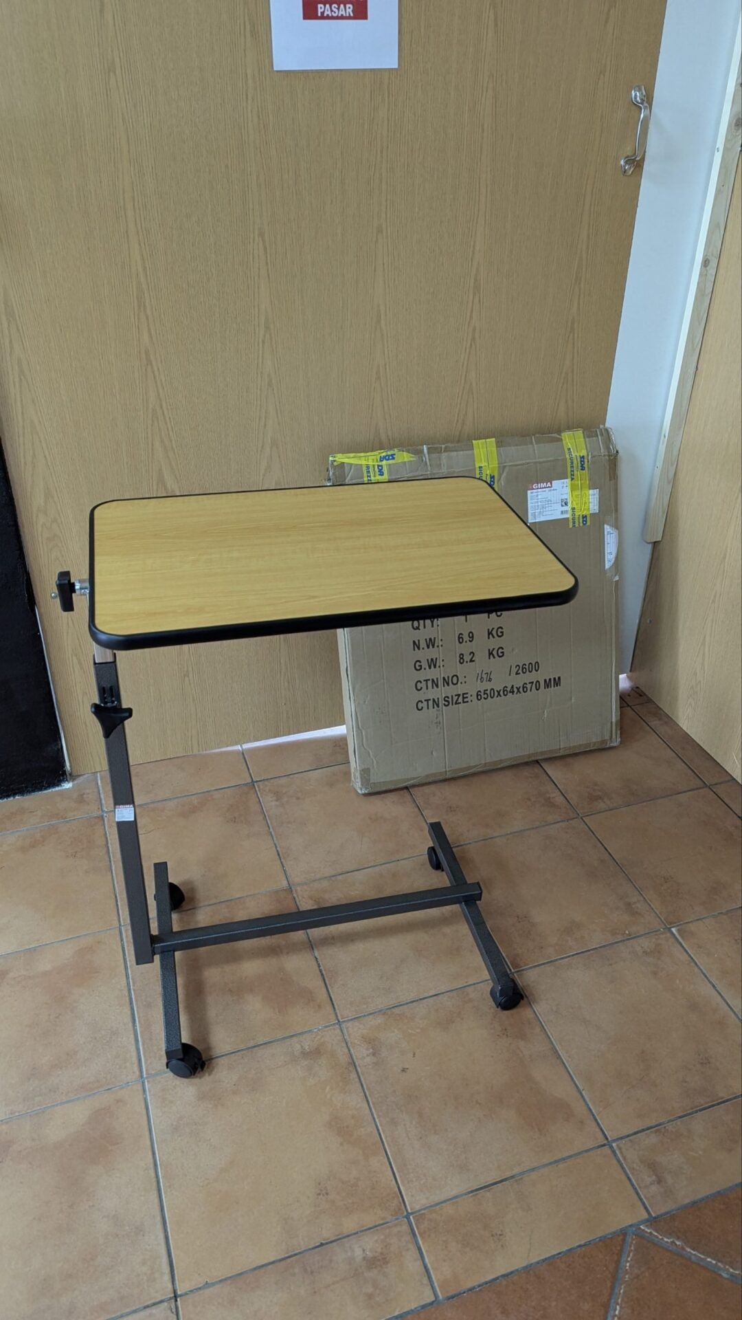 Foto 4 de Gima Mesa de cama para pacientes encamados