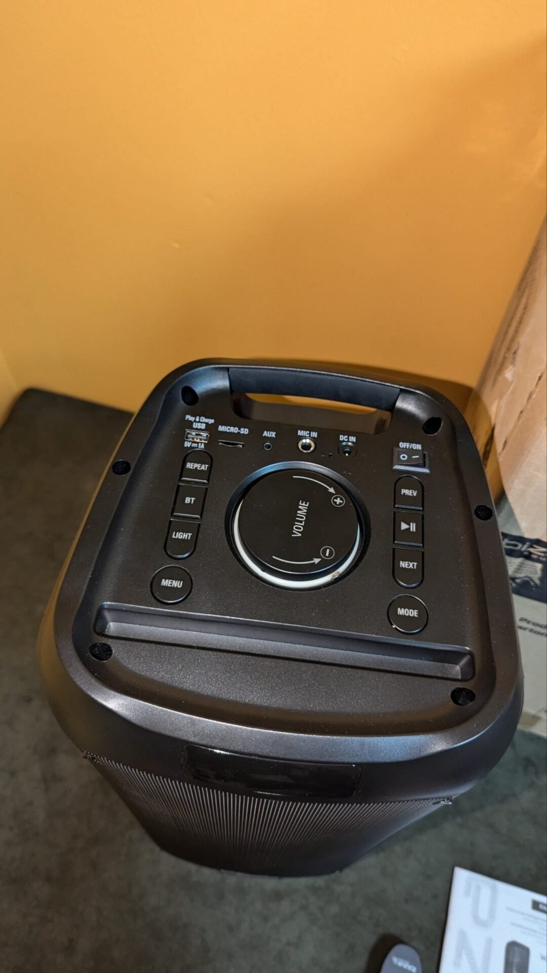 Foto 3 de Ibiza – WAVE6 – Altavoz a pilas de 250W/2×5.25″