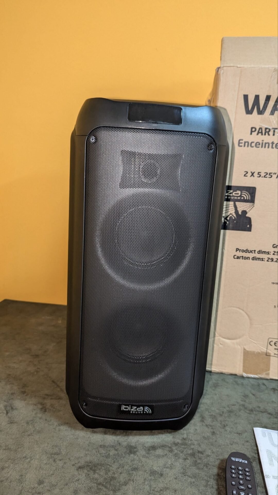 Foto 6 de Ibiza – WAVE6 – Altavoz a pilas de 250W/2×5.25″