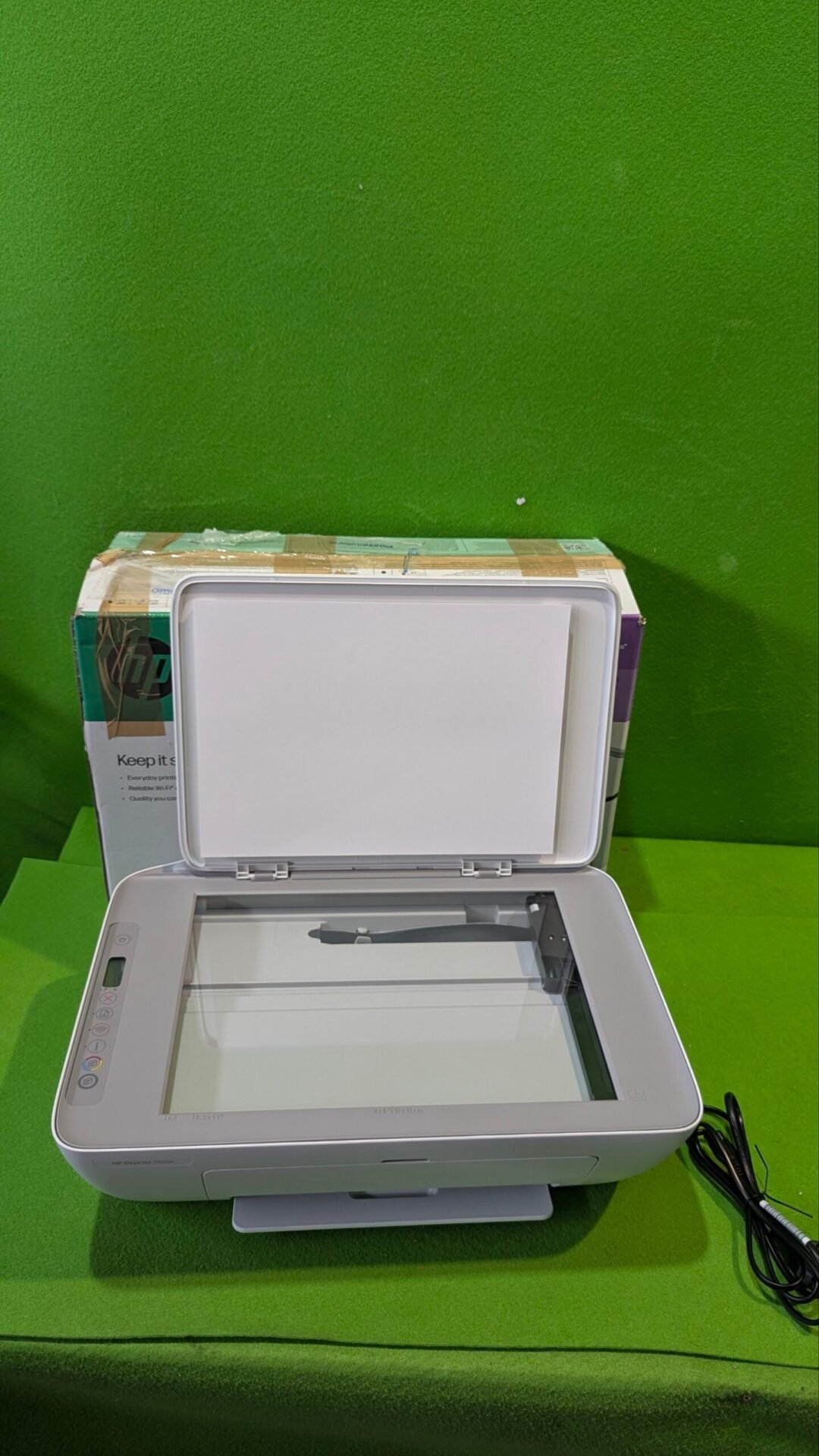 Foto 3 de Impresora Todo-en-Uno HP DeskJet 2820e – Nuevo