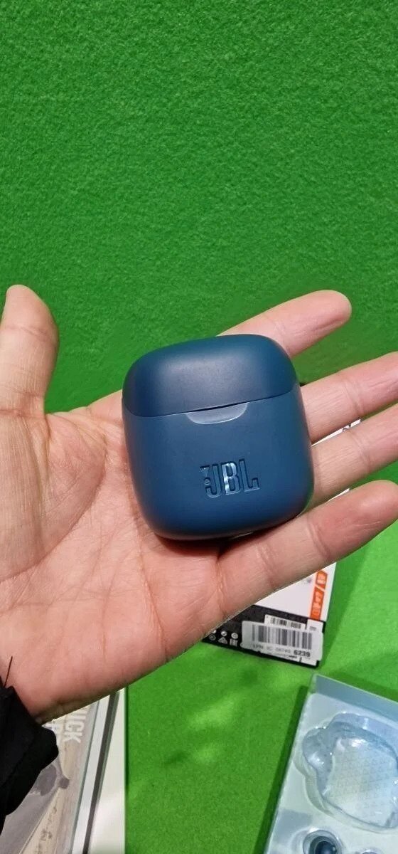 Foto 4 de JBL Tune 225 TWS Auriculares intraaurales