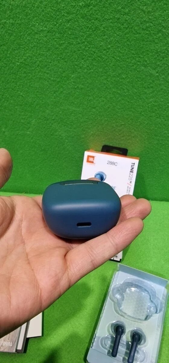 Foto 6 de JBL Tune 225 TWS Auriculares intraaurales