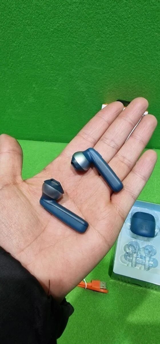 Foto 8 de JBL Tune 225 TWS Auriculares intraaurales