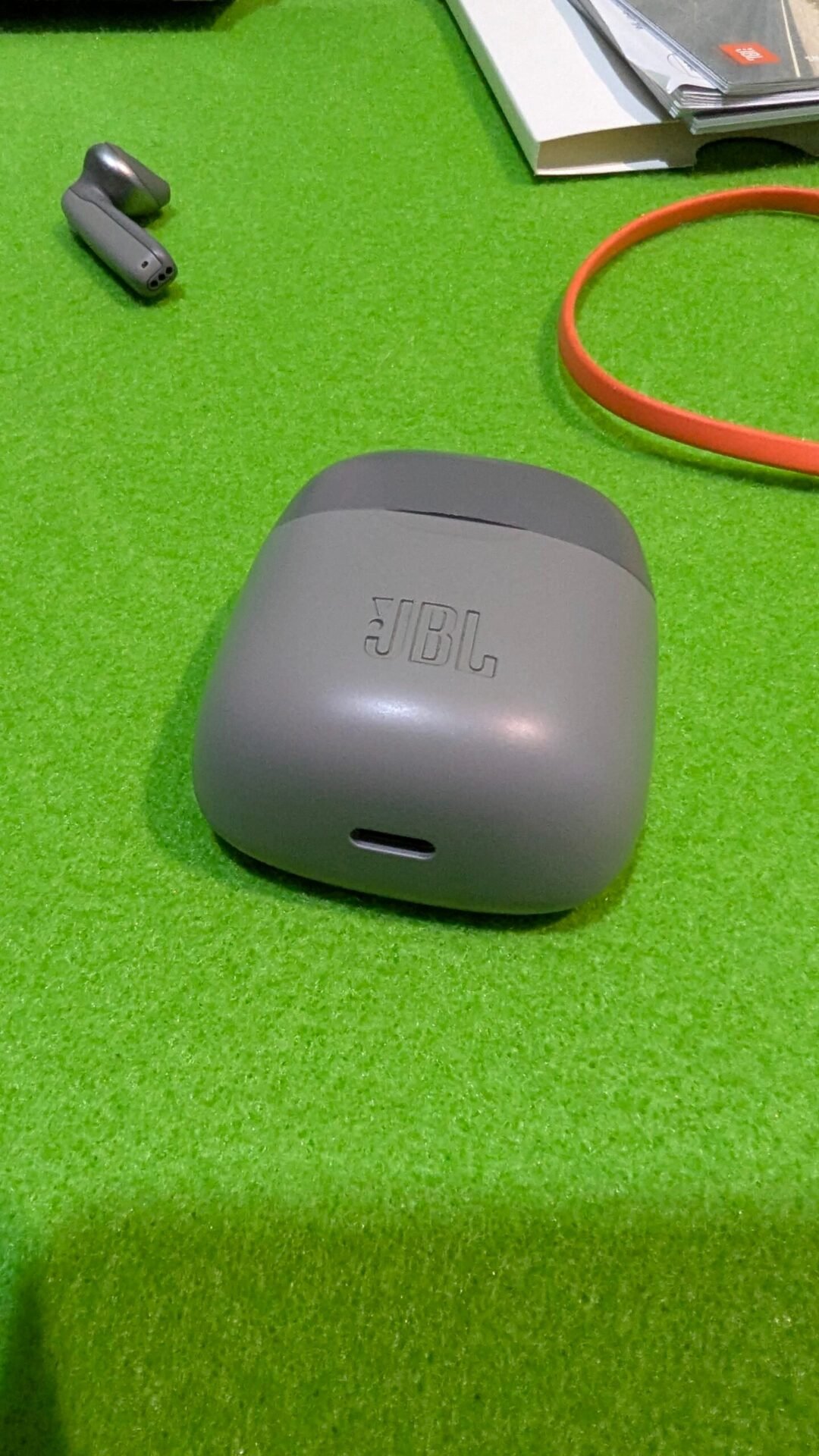 Foto 10 de JBL Tune 225 TWS Auriculares intraaurales True Wireless con Bluetooth