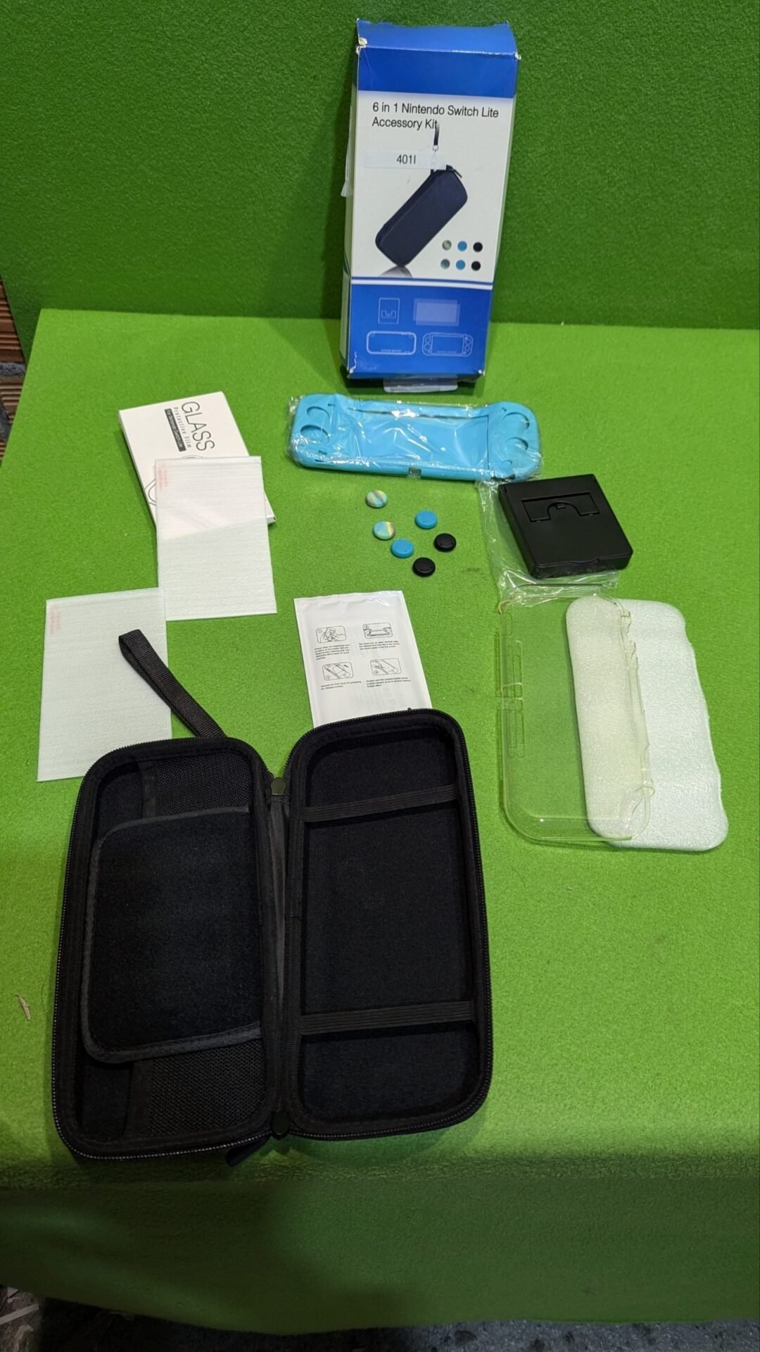 Foto 2 de Kit 6 en 1 de Accesorios para NS Switch Lite