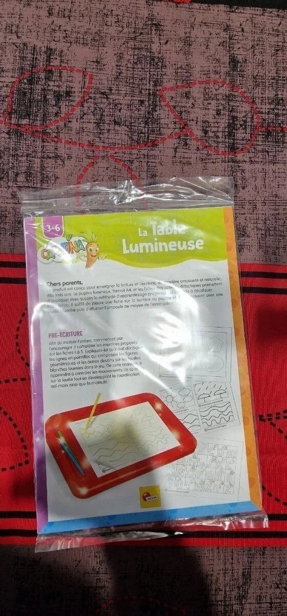 Foto 7 de Mesa de luz carotina