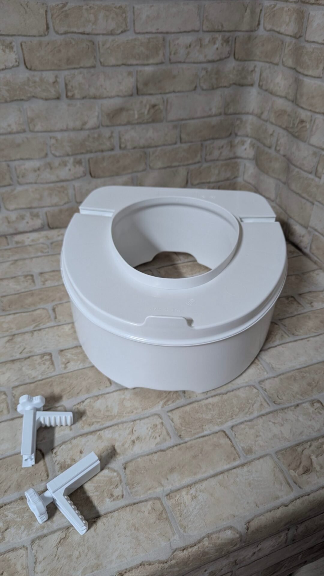 Foto 4 de Mobiclinic®, Elevador wc para adulto, Sin tapa, 14 cm