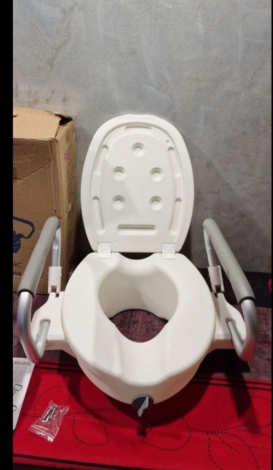 Foto 3 de Mobiclinic, Elevador WC para adultos con reposabrazos, Guadiana – Nuevo – Ref. 2