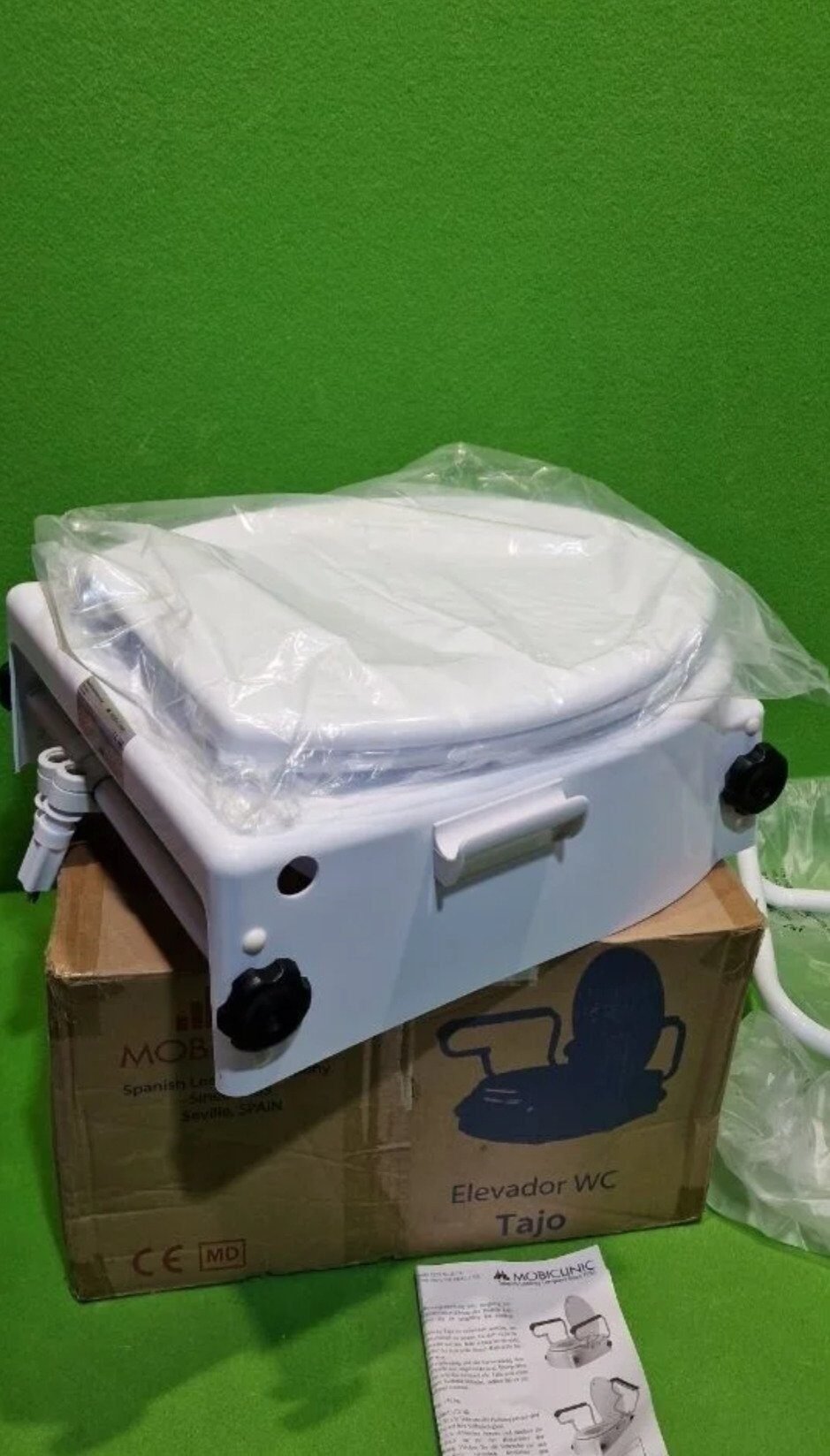 Foto 6 de Mobiclinic®, Elevador WC para adultos con reposabrazos, Tajo