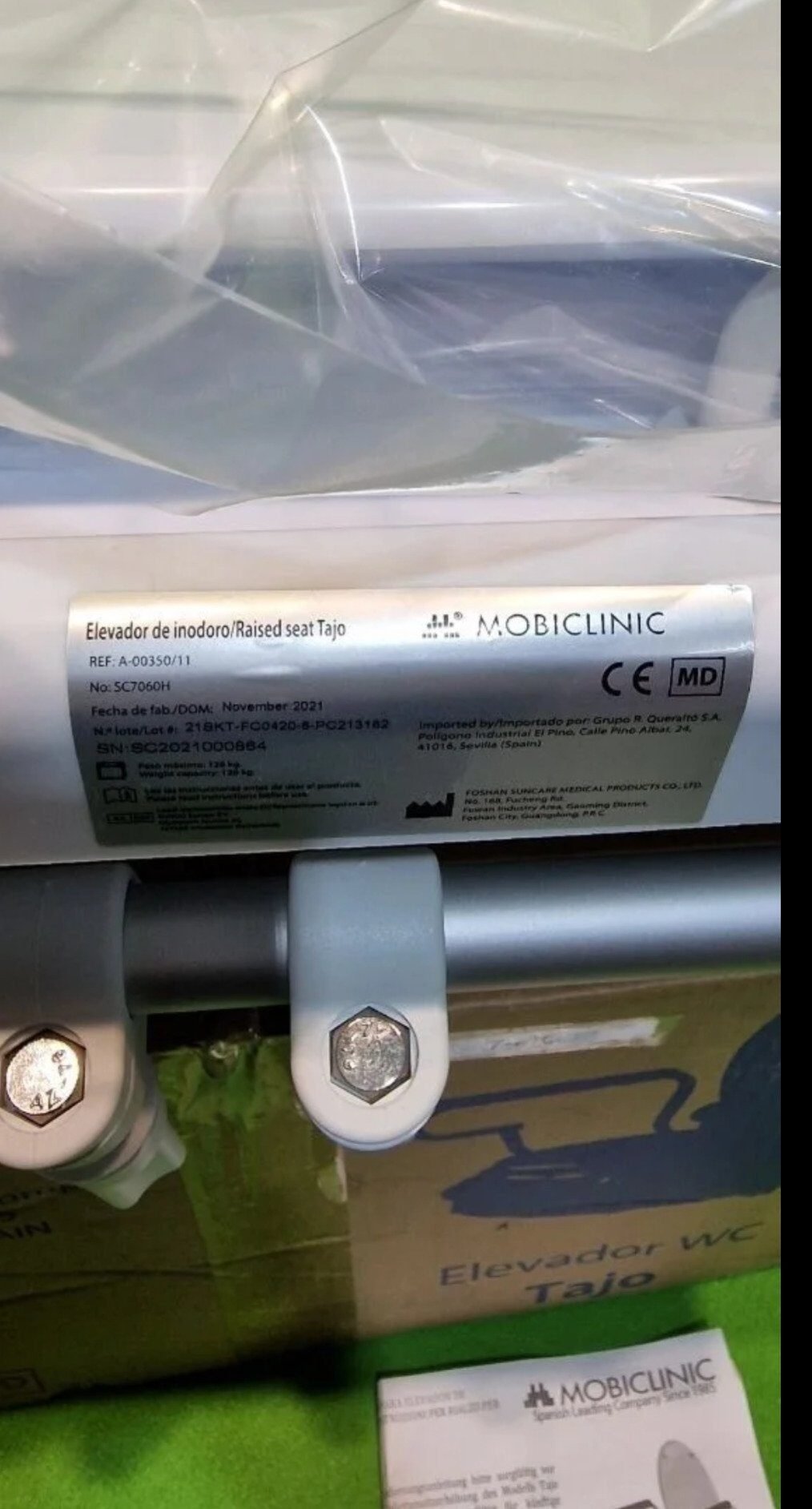 Foto 8 de Mobiclinic®, Elevador WC para adultos con reposabrazos, Tajo
