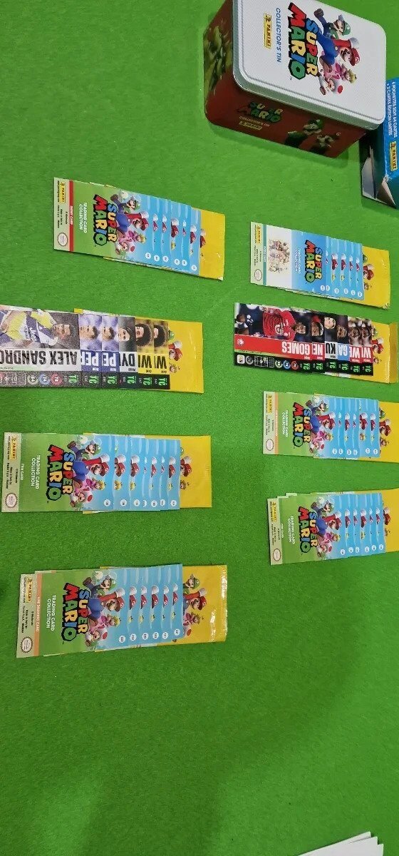 Foto 7 de Panini Super Mario TC-Caja metálica con Bolsillos y Tarjetas