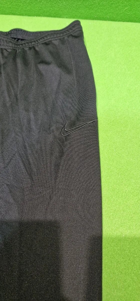 Foto 4 de Pantalón Deportivo Nike talla: XL