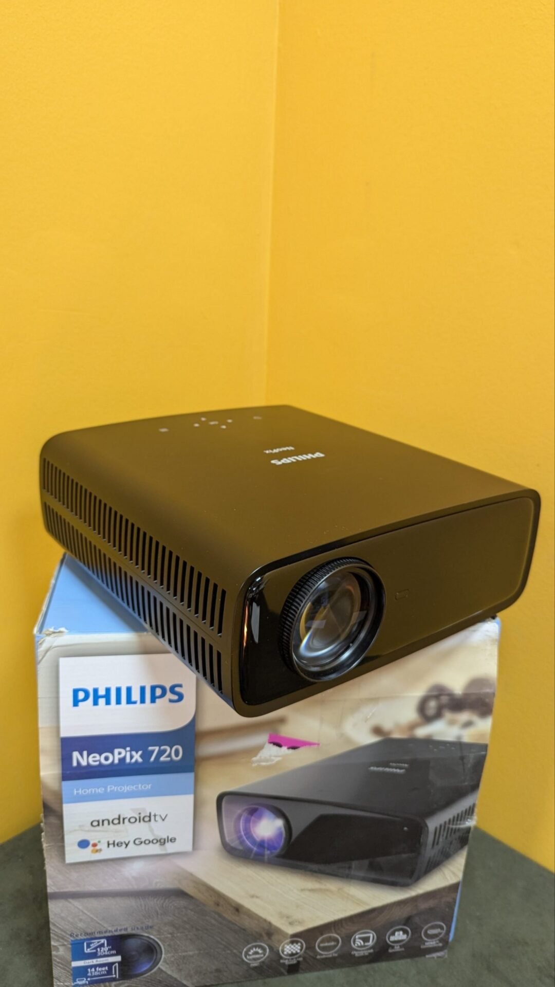 Foto 9 de Philips NeoPix 720, proyector FALTA EL MANDO