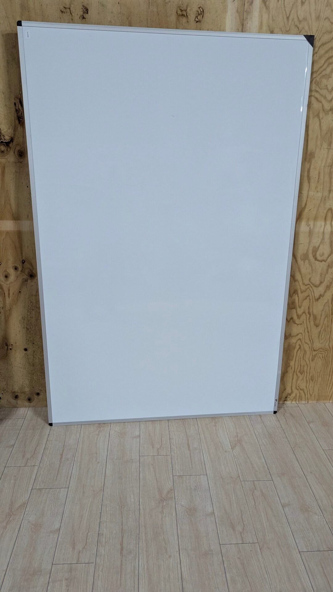 Foto 2 de Pizarra Blanca Magnética Doble Cara, Pizarra Magnetica, 120x180cm con Defecto