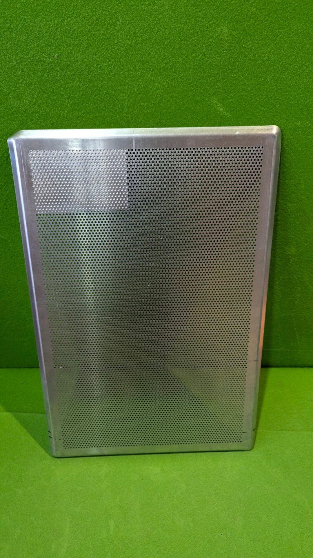 Foto 6 de PLACA ALUMINIO, 1, 5 MM 60 X 40 CM PERFORADA