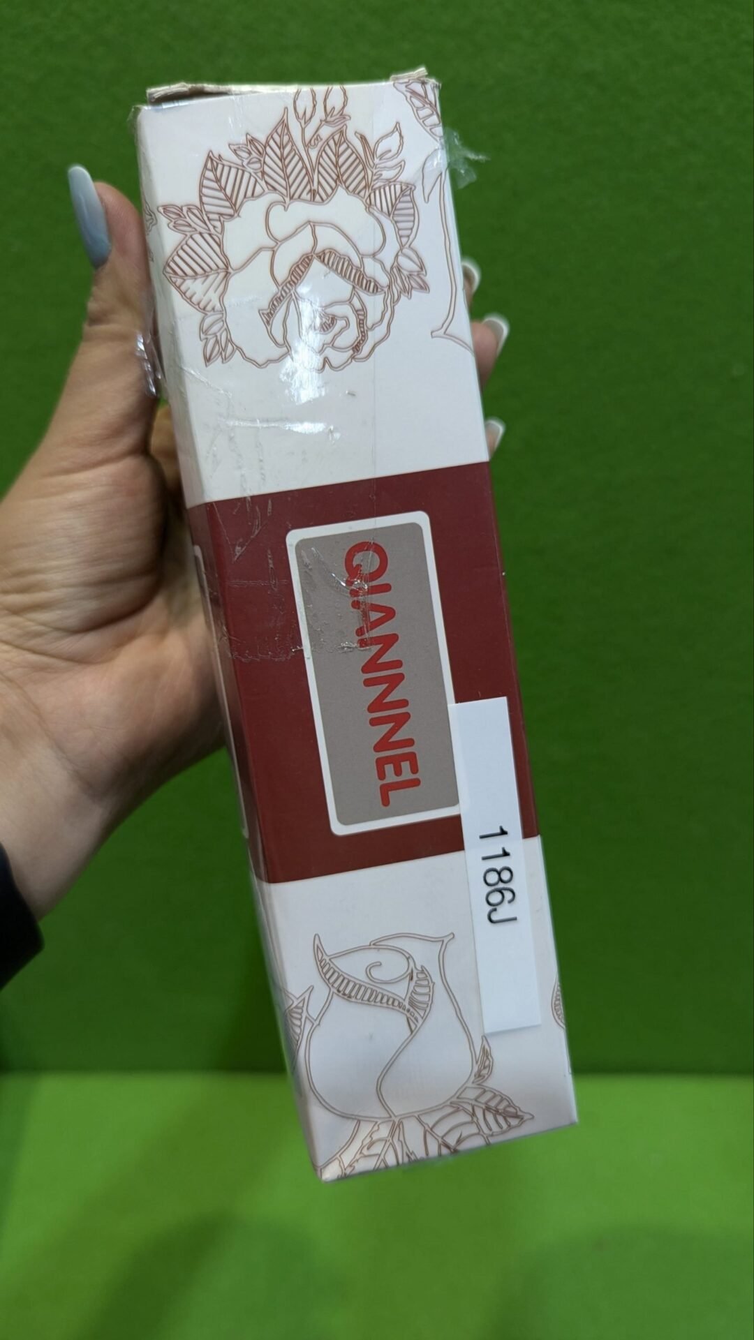 Foto 3 de Qiannnel Vibradorador Mujer Clítoriś con Carga USB impermeable