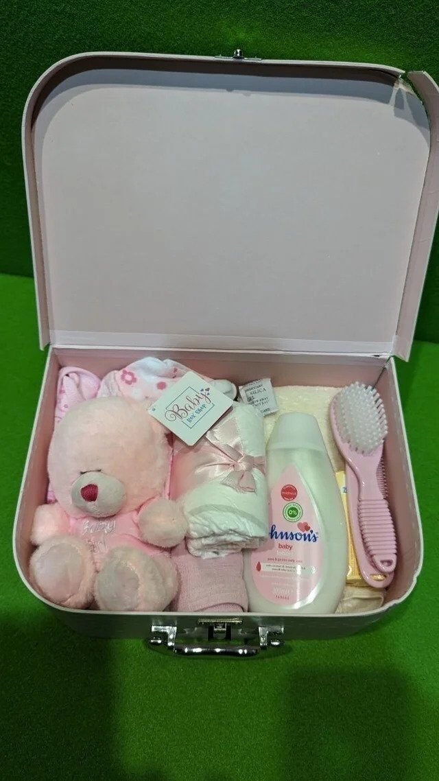 Foto 5 de Regalo de Recién Nacido Niña Cestas de Recién Nacido Rosas
