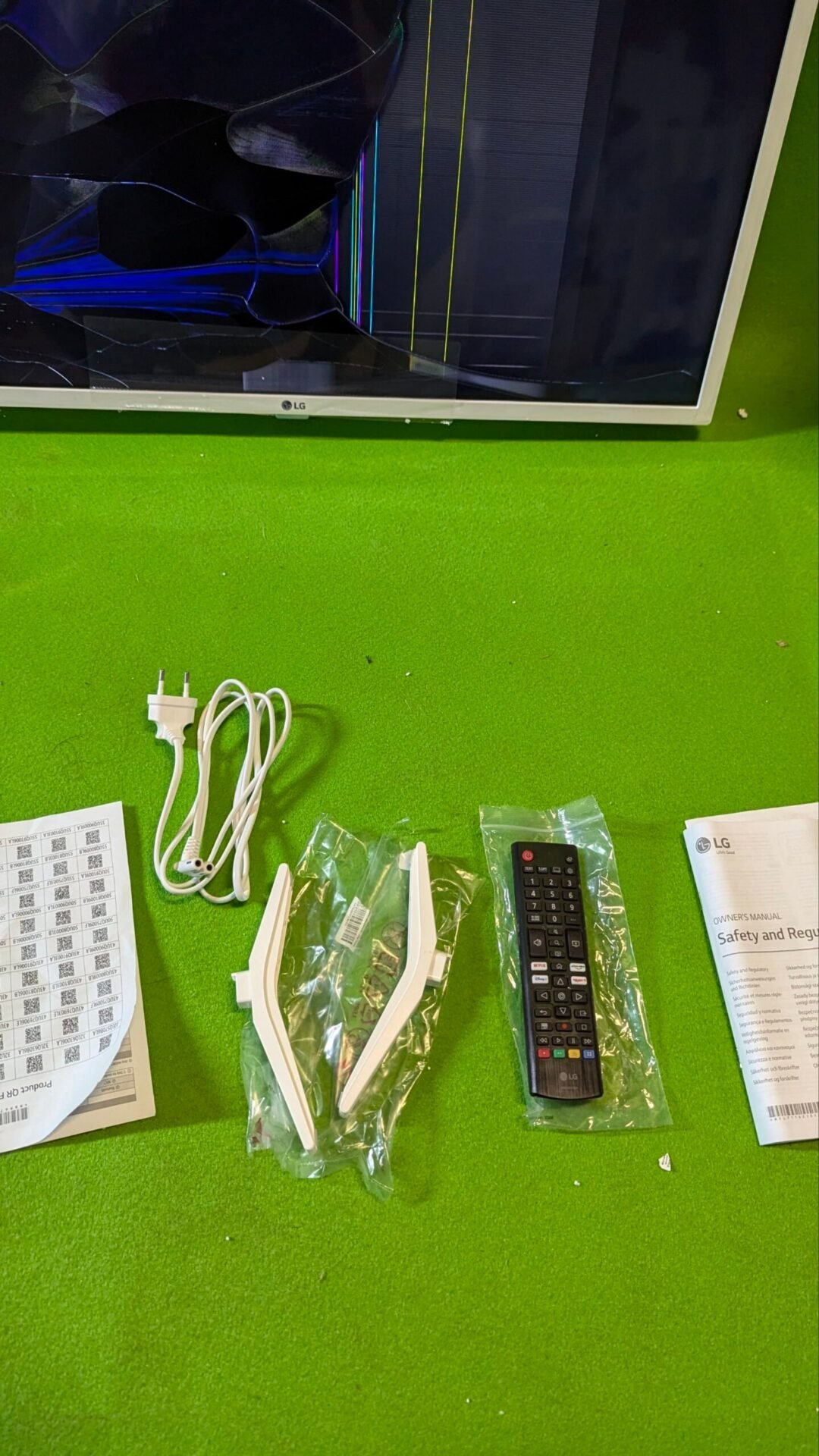 Foto 4 de REPUESTOS LG Televisor LG 32LQ63806LC – Smart TV webOS22