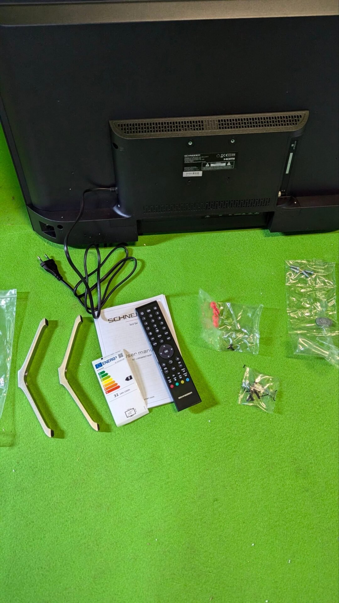 Foto 3 de REPUESTOS SCHNEIDER 32SC150P – TV LED 32″