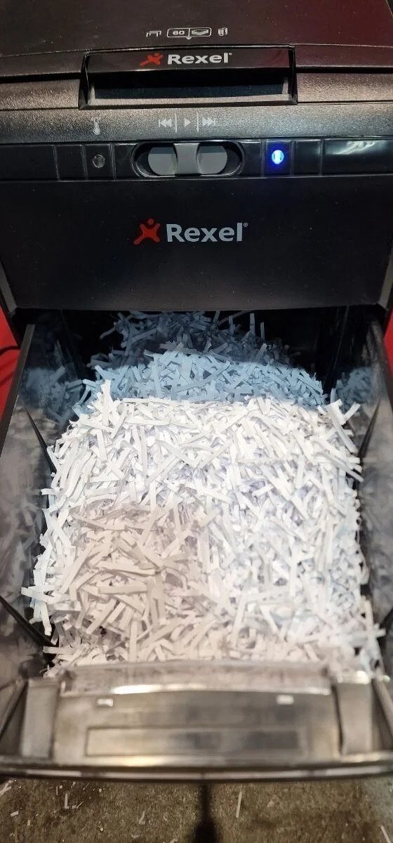 Foto 9 de Rexel Destructora de Papel Automática Auto+ 60X