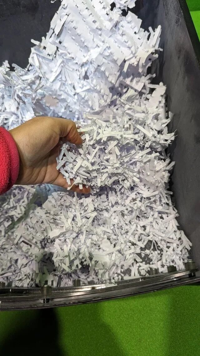 Foto 6 de Rexel Optimum Autofeed Destructora de Papel 20 Litros