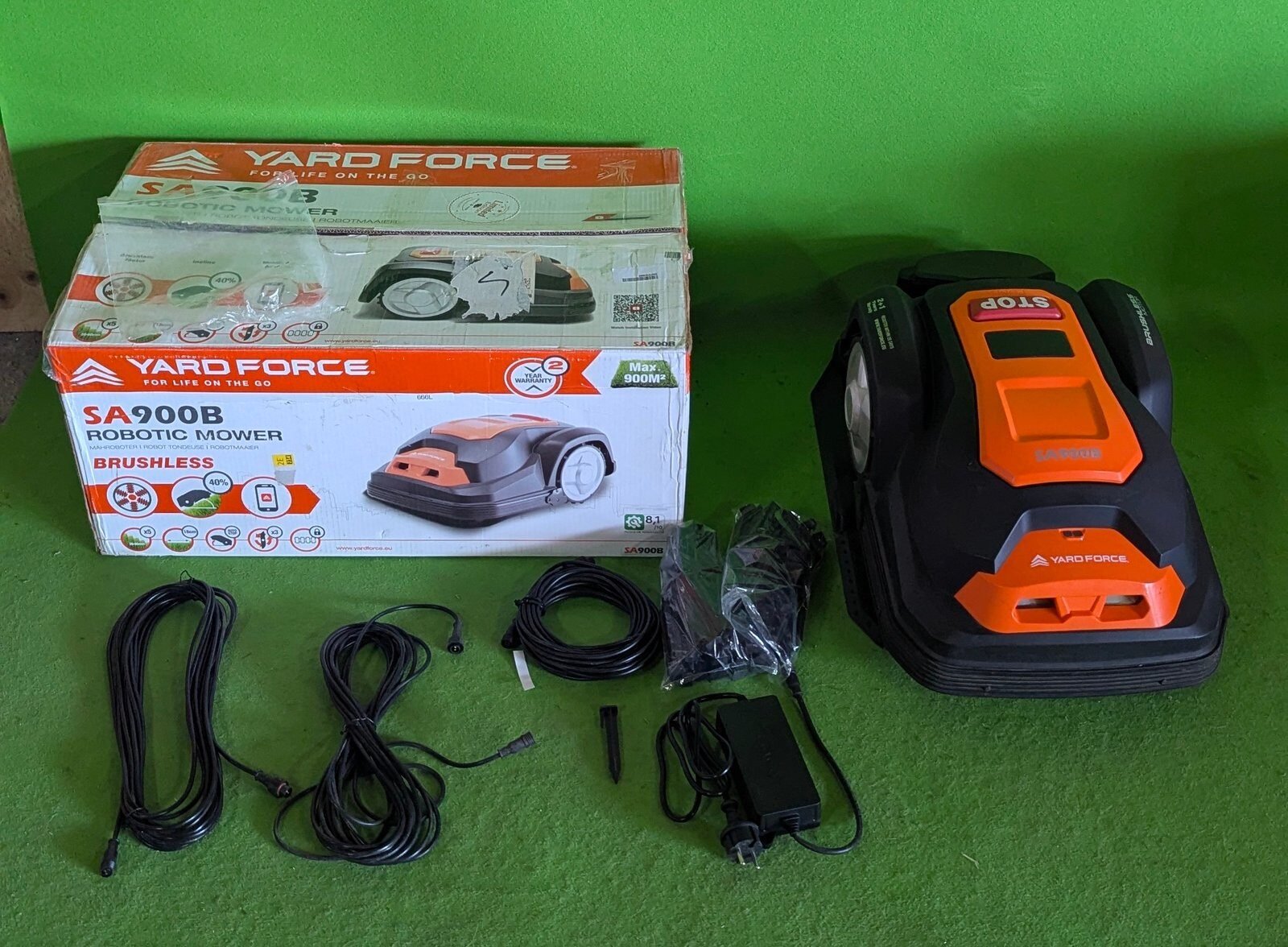 Foto 2 de Robot redondo Yard Force SA900B/SA 900B 900M2