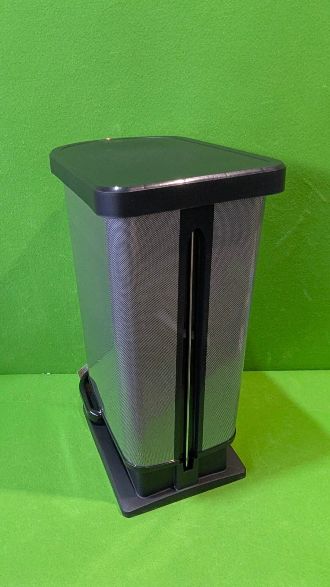 Foto 6 de Rotho Cubo de basura Paso de 50 litros para separación de residuos con tapa y pe