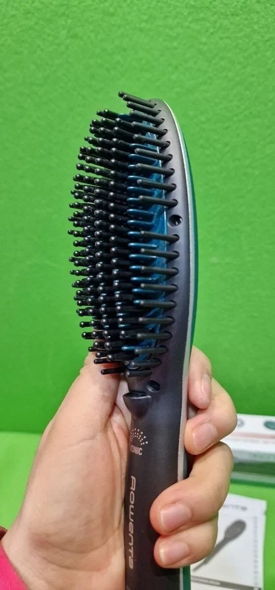 Foto 8 de Rowenta Cepillo alisador Power Straight CF5820F0 para cabello muy rizado – Como