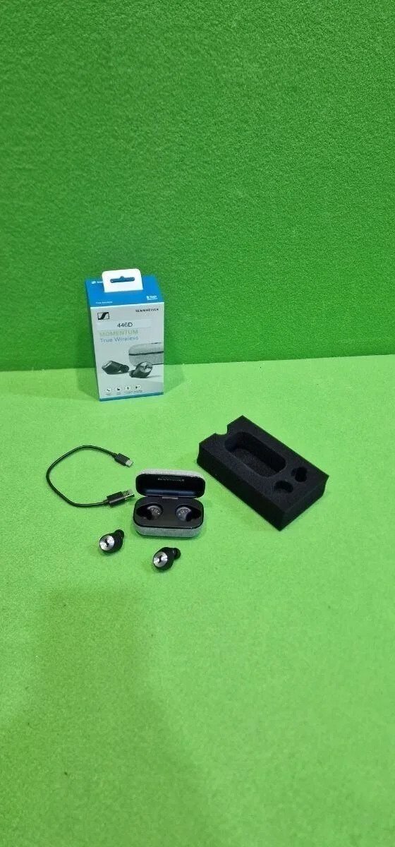 Foto 2 de Sennheiser MOMENTUM True Wireless – Auriculares intraurales