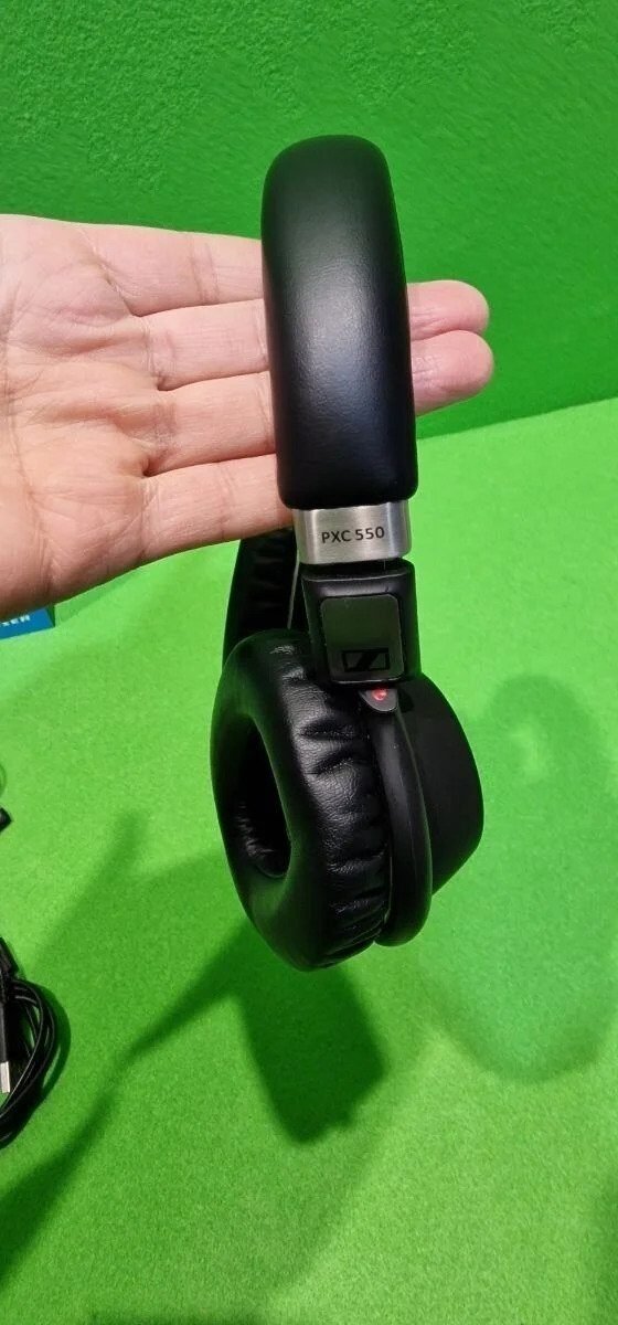 Foto 7 de Sennheiser PXC550 – Auriculares de Diadema Cerrados – Como nuevo