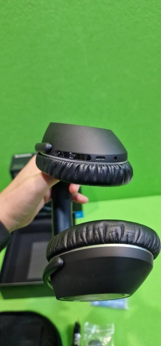 Foto 8 de Sennheiser PXC550 – Auriculares de Diadema Cerrados – Nuevo