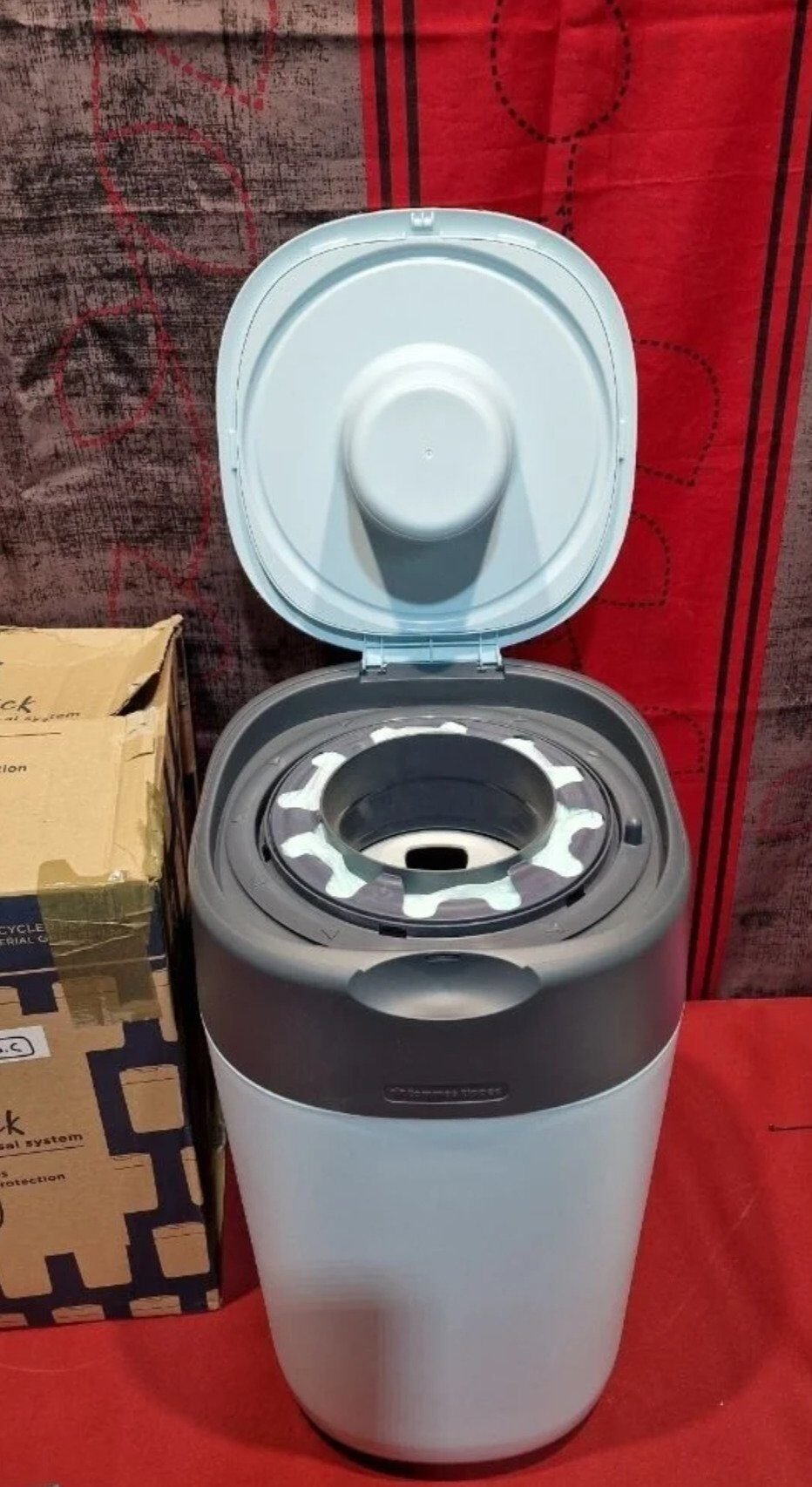 Foto 7 de Tommee Tippee – Contenedor Para Pañales, 3 Recambios – Nuevo