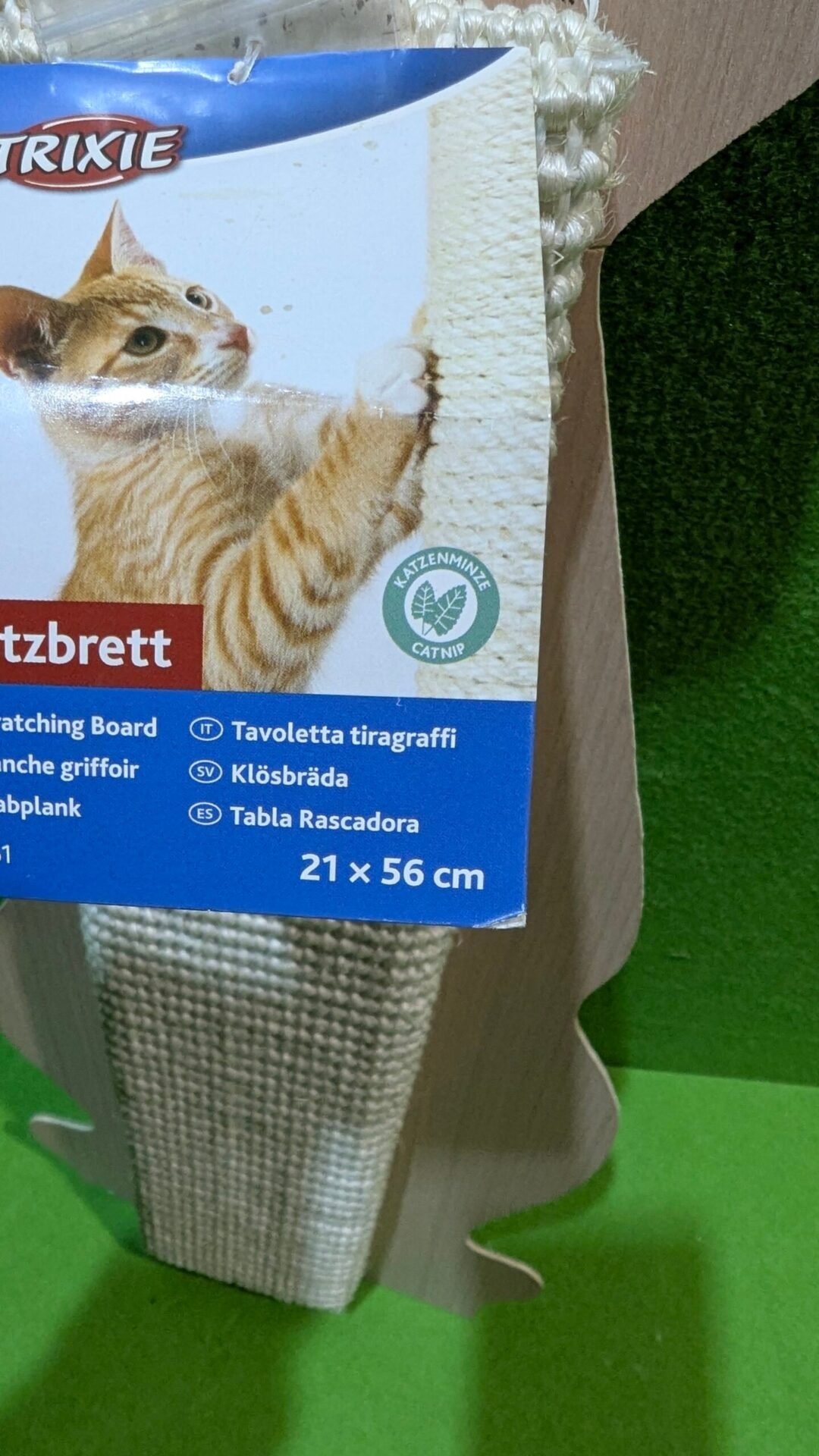 Foto 6 de Trixie 43161 Rascador, Contorno de Gato, 21 × 56 cm REPARADA